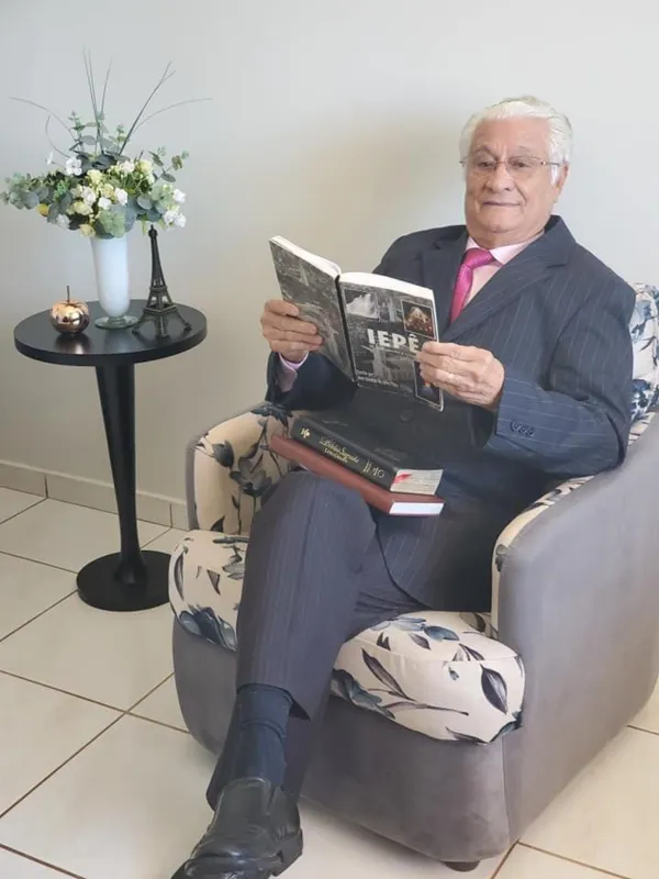 O Pastor Othoniel Gonçalves, da Igreja Presbiteriana de Apucarana e Secretário Especial de Assuntos Estratégicos do mesmo município, morreu neste sábado (24) de madrugada.