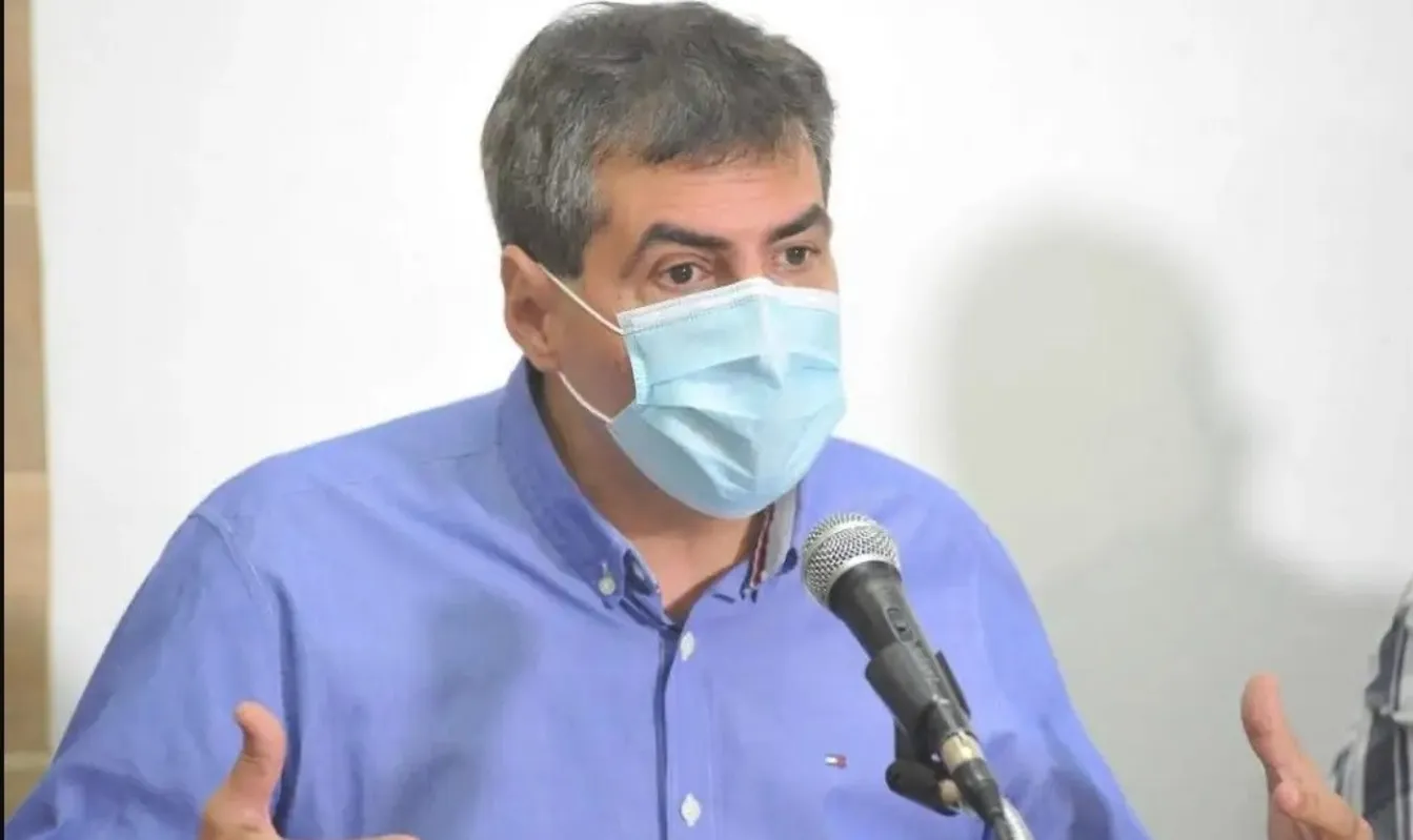 Imagem ilustrativa da imagem Prefeito tenta negociar compra direta de vacinas contra a Covid-19 com laboratórios