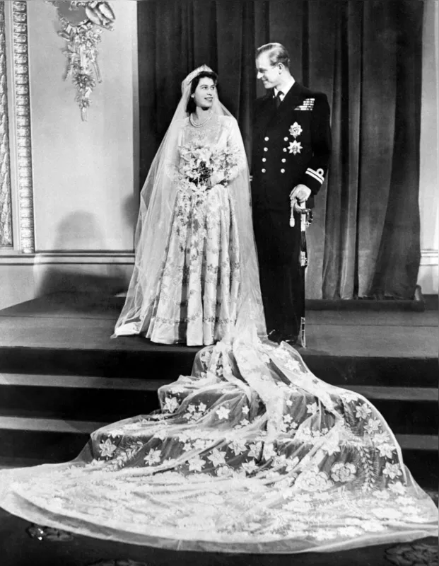 Imagem ilustrativa da imagem Príncipe Philip, marido da rainha Elizabeth 2ª, morre aos 99 anos