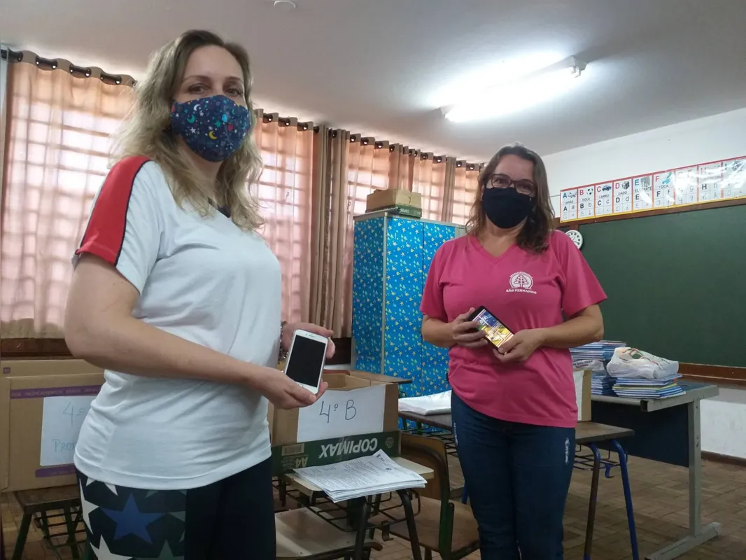 Rita de Cássia Barbieri é diretora e Rosi Muller é professora da Escola São Fernando 