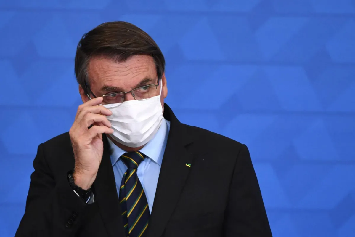 Imagem ilustrativa da imagem Programa de redução de jornada e salário será renovado, diz Bolsonaro