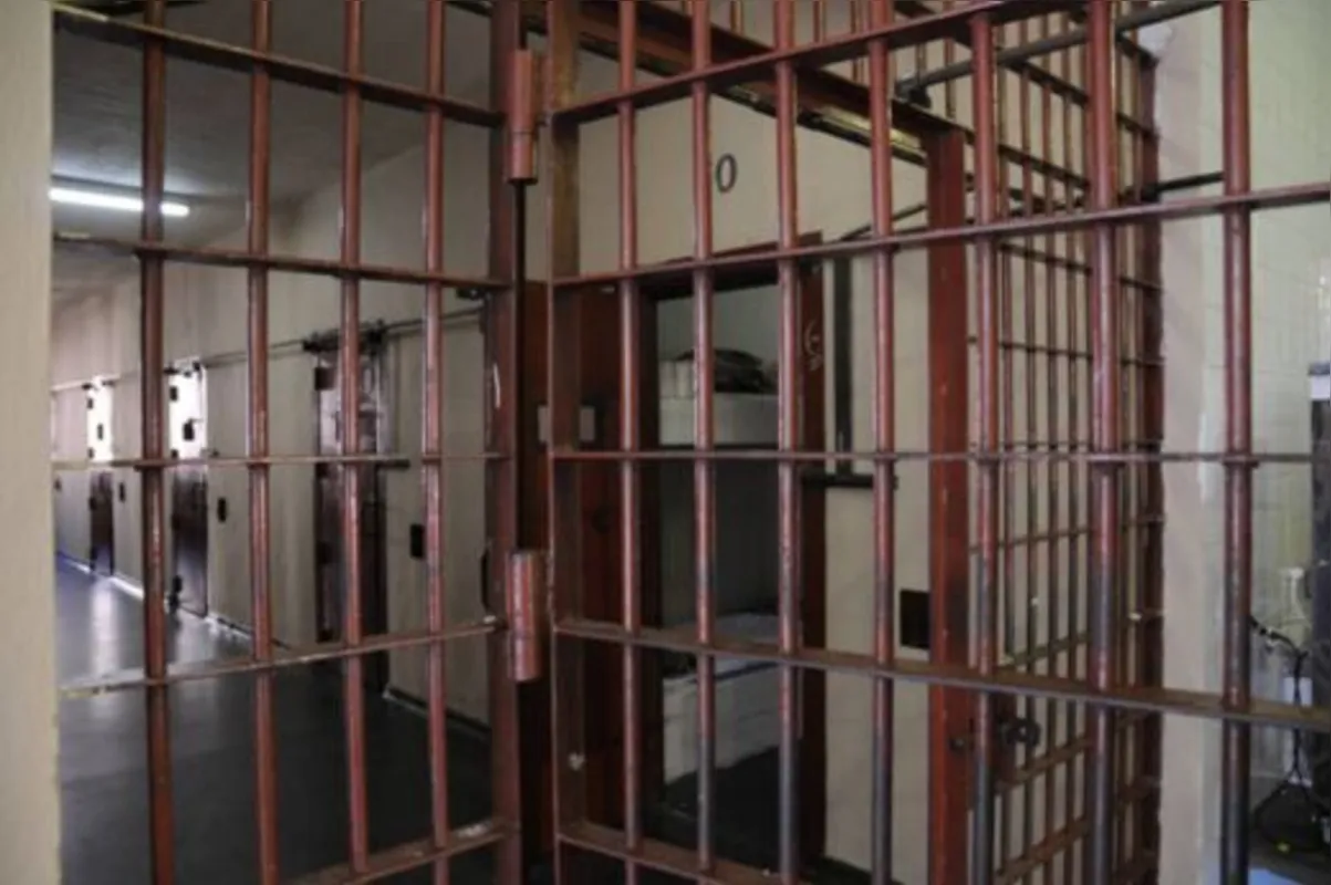 Imagem ilustrativa da imagem Quase 700 servidores penitenciários já tiveram Covid-19 no Paraná