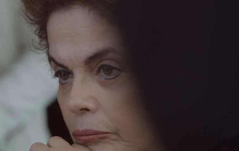 "Alvorada": filme que integra a programação do festival traz documentário sobre o cotidiano da ex-presidente Dilma Rousseff durante o processo de impeachment