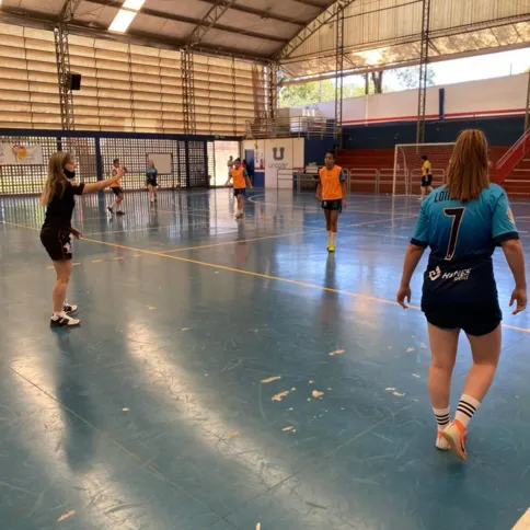 Imagem ilustrativa da imagem Depois de sete anos, Londrina volta à Liga de Futsal Feminino