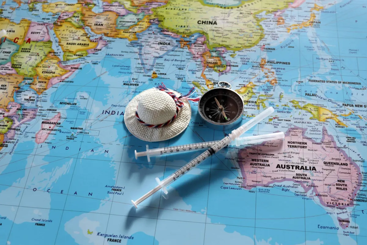 Imagem ilustrativa da imagem A saída é o aeroporto: o turismo de vacina nos EUA
