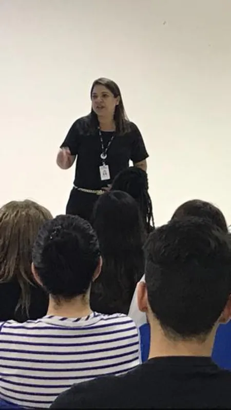 Assistente social Janaina Arruda Messias: 20 anos dedicados á garantia de direitos sociais 
