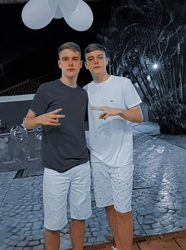 Imagem ilustrativa da imagem Beatriz comemora os 18 anos