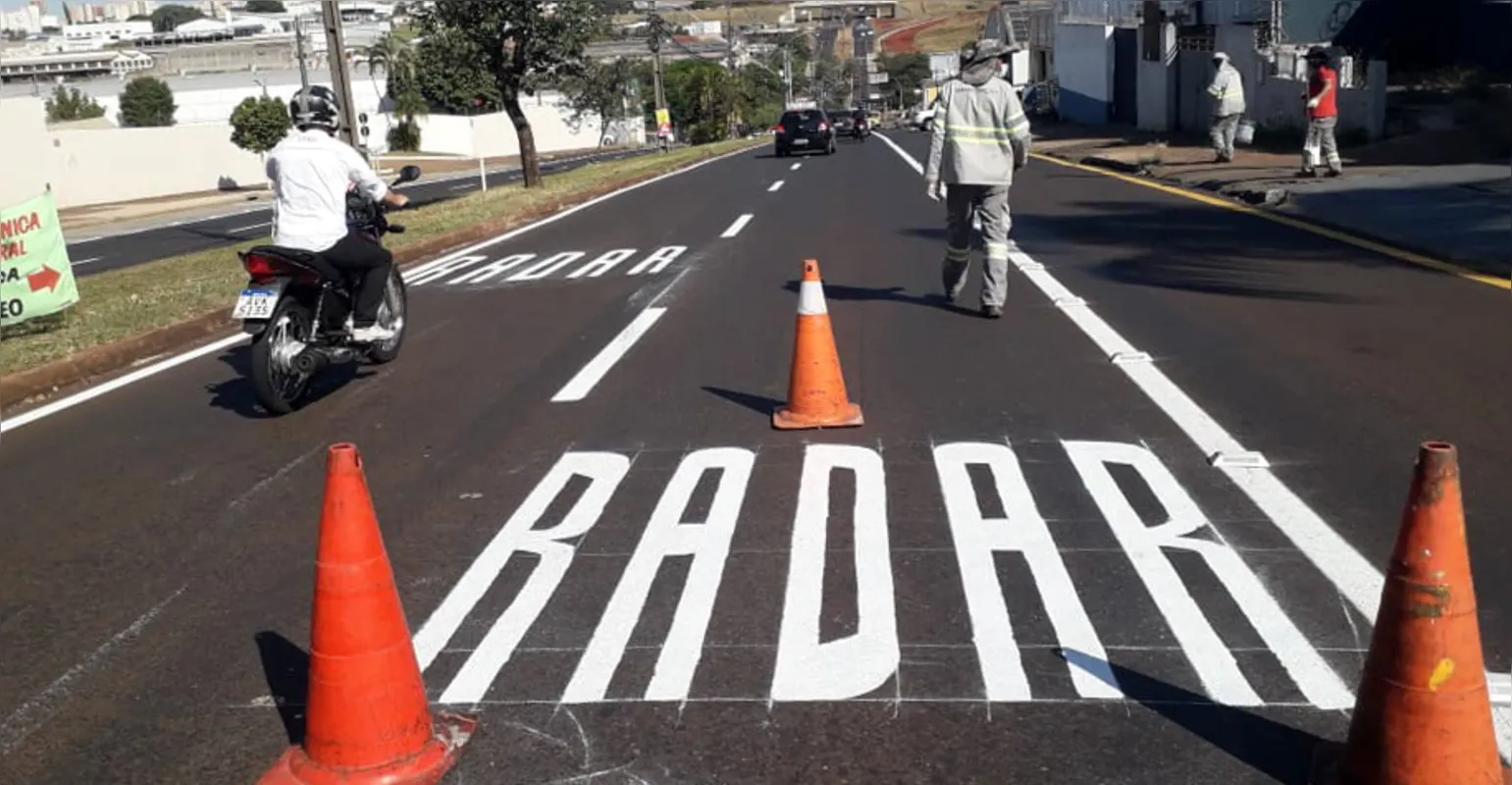 Imagem ilustrativa da imagem CMTU realiza orientação nos pontos com radares em Londrina