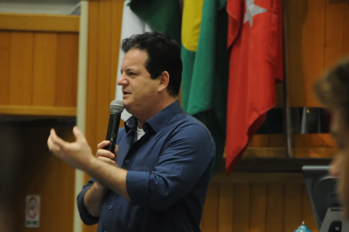 Imagem ilustrativa da imagem Cerimonialista Jeferson Inácio morre vítima de Covid-19