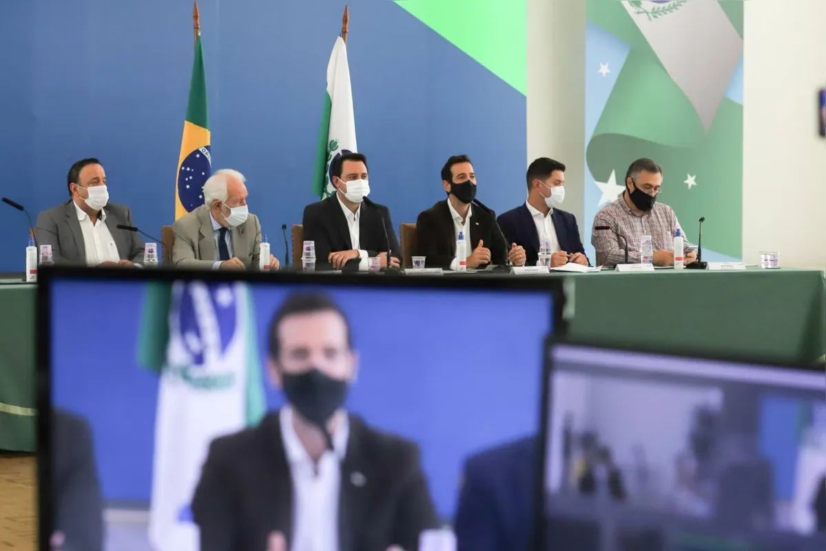 Imagem ilustrativa da imagem Escolas no Paraná voltam a funcionar a partir de segunda-feira (10)