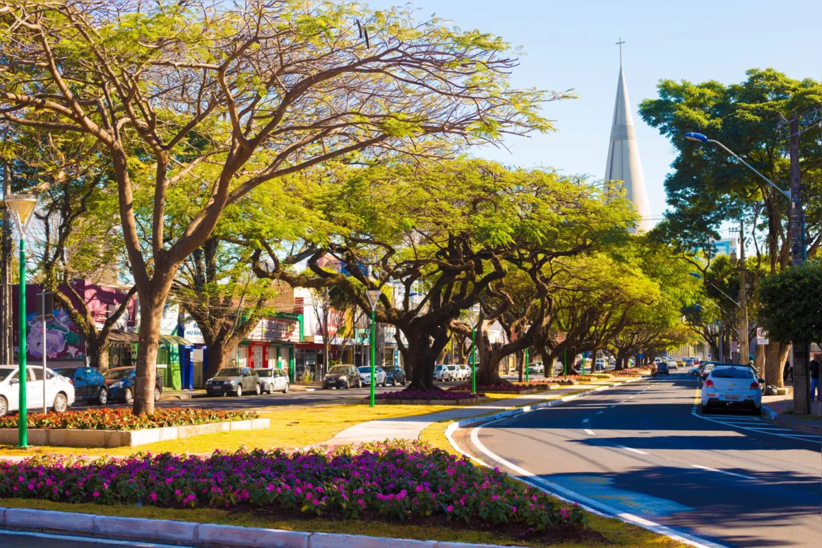 Em Maringá, toque de recolher vale das 22 às 5h
