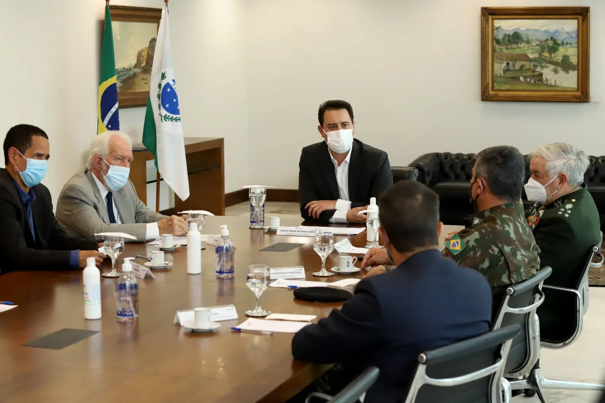 Imagem ilustrativa da imagem Governo apresenta projeto para Ponta Grossa abrigar Escola de Sargentos do Exército