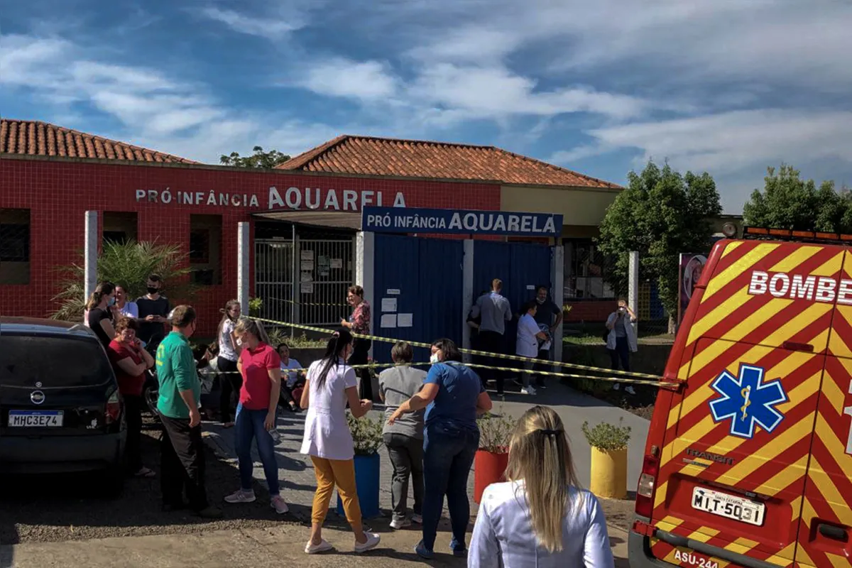 Imagem ilustrativa da imagem Pais e professores não devem esconder verdade das crianças em casos que envolvam violência na escola