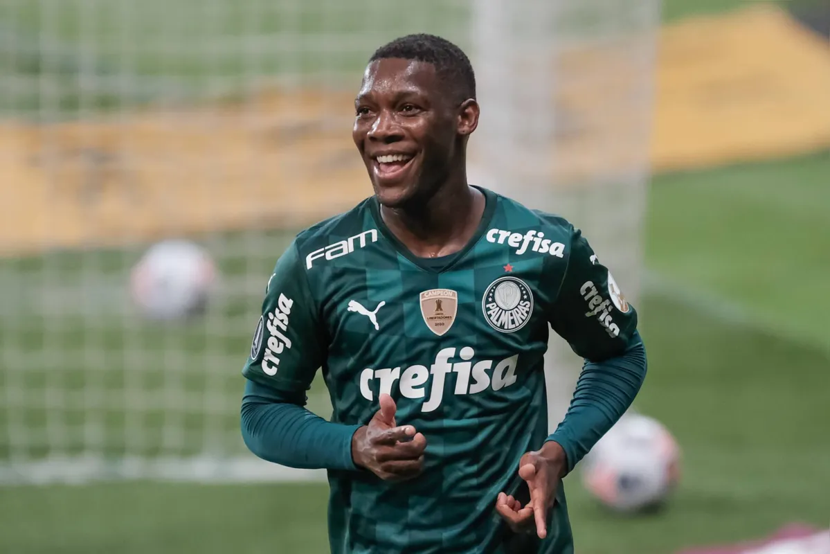 Patrick de Paula marcou um dos gols do Palmeiras na goleada por 5 a 0 sobre o Independiente del Valle