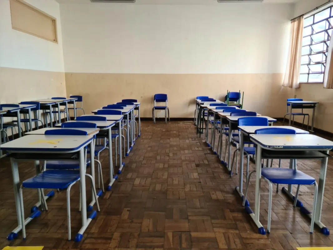 Imagem ilustrativa da imagem Salas vazias no retorno dos colégios estaduais em Londrina