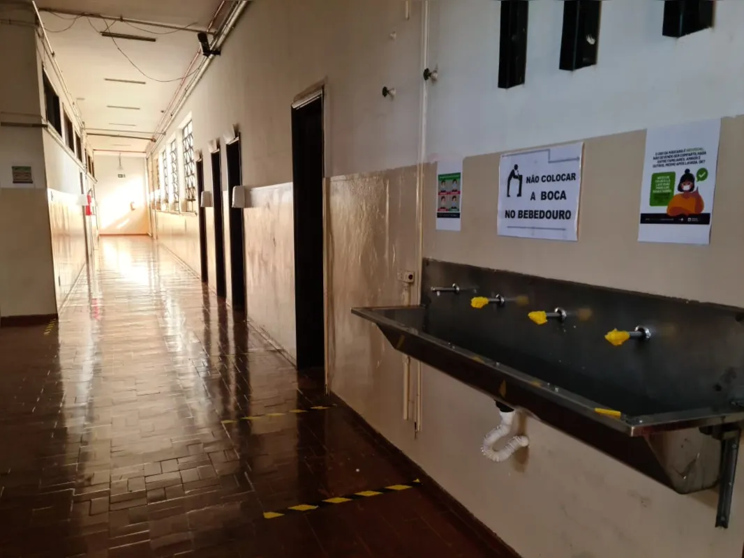 Imagem ilustrativa da imagem Salas vazias no retorno dos colégios estaduais em Londrina