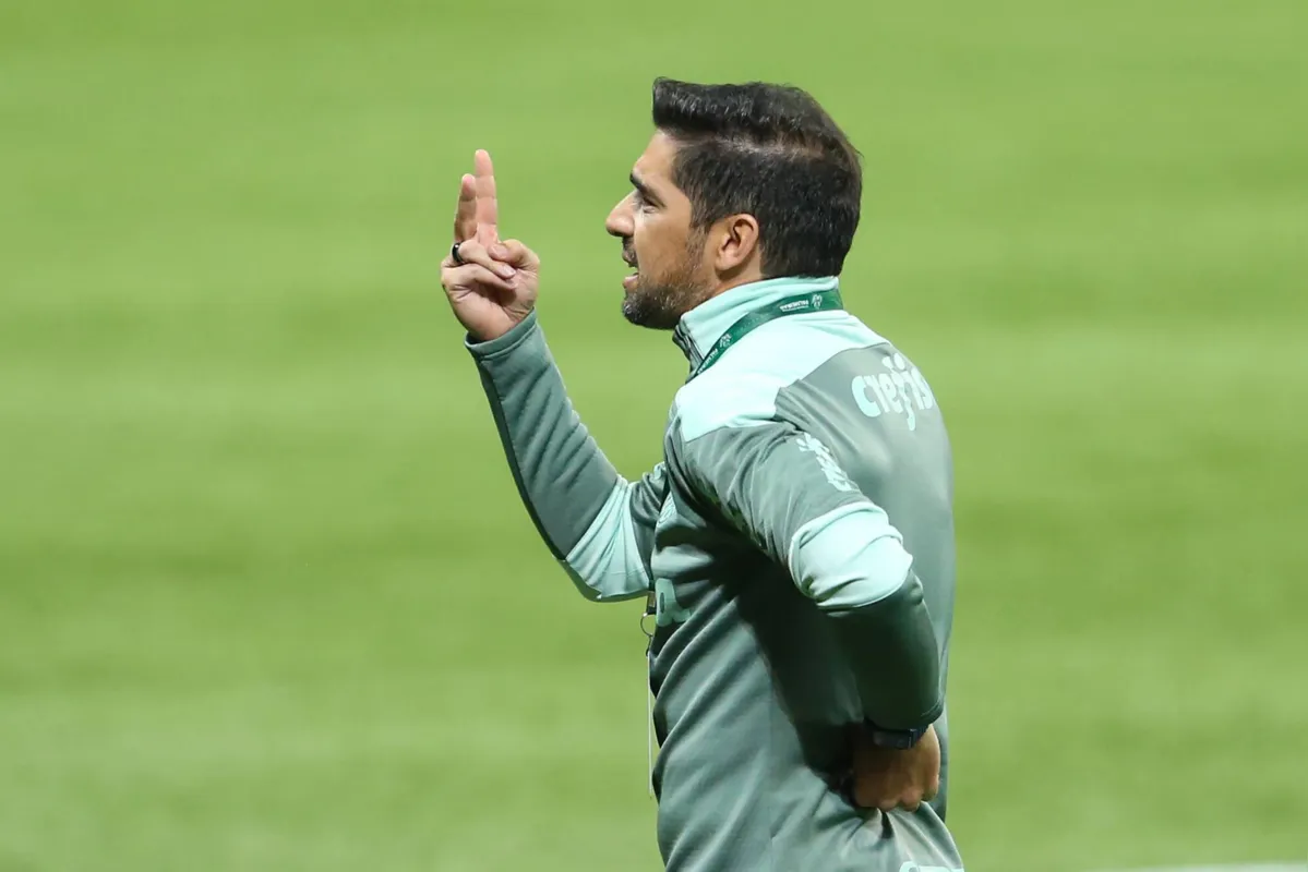 Imagem ilustrativa da imagem São Paulo e Palmeiras duelam pelo título Paulista no Morumbi