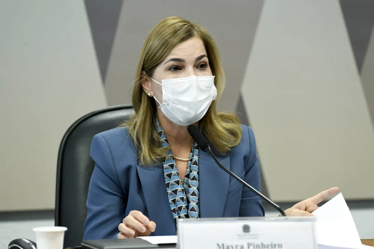 Secretária de Gestão do Trabalho e da Educação na Saúde do Ministério da Saúde, Mayra Pinheiro, conhecida como "Capitã Cloroquina"