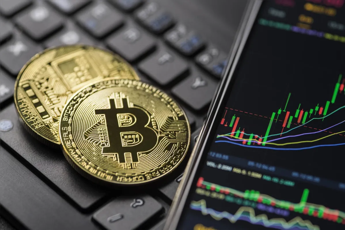 A criptomoeda acumulou alta de 19,65% neste primeiro semestre, sendo o único ativo do levantamento a superar o IGP-M, que sobe 15,08% neste ano