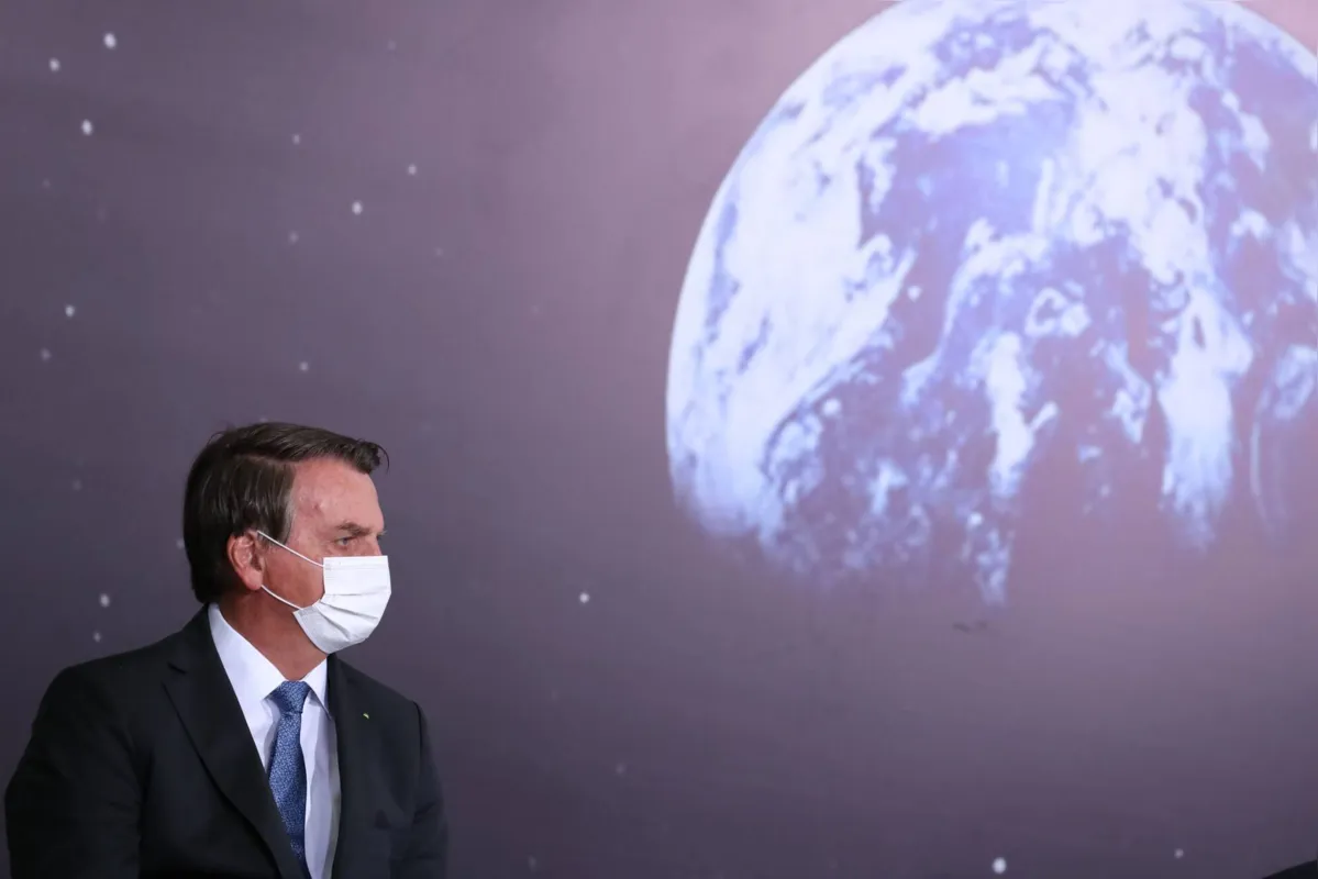 Imagem ilustrativa da imagem Bolsonaro perde amigos no mundo e precisará ter cuidado na relação com os ex