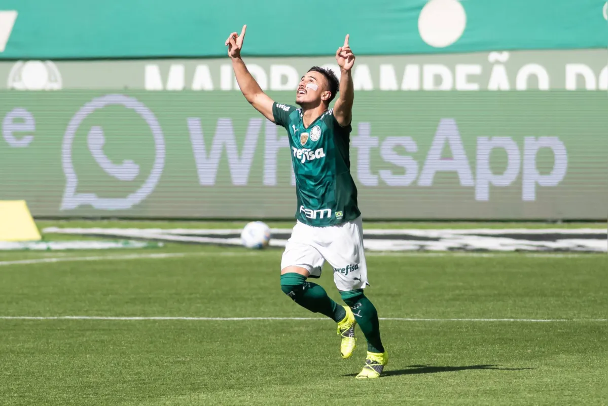 Imagem ilustrativa da imagem Com dois gols de Willian, Palmeiras vence o América-MG de virada