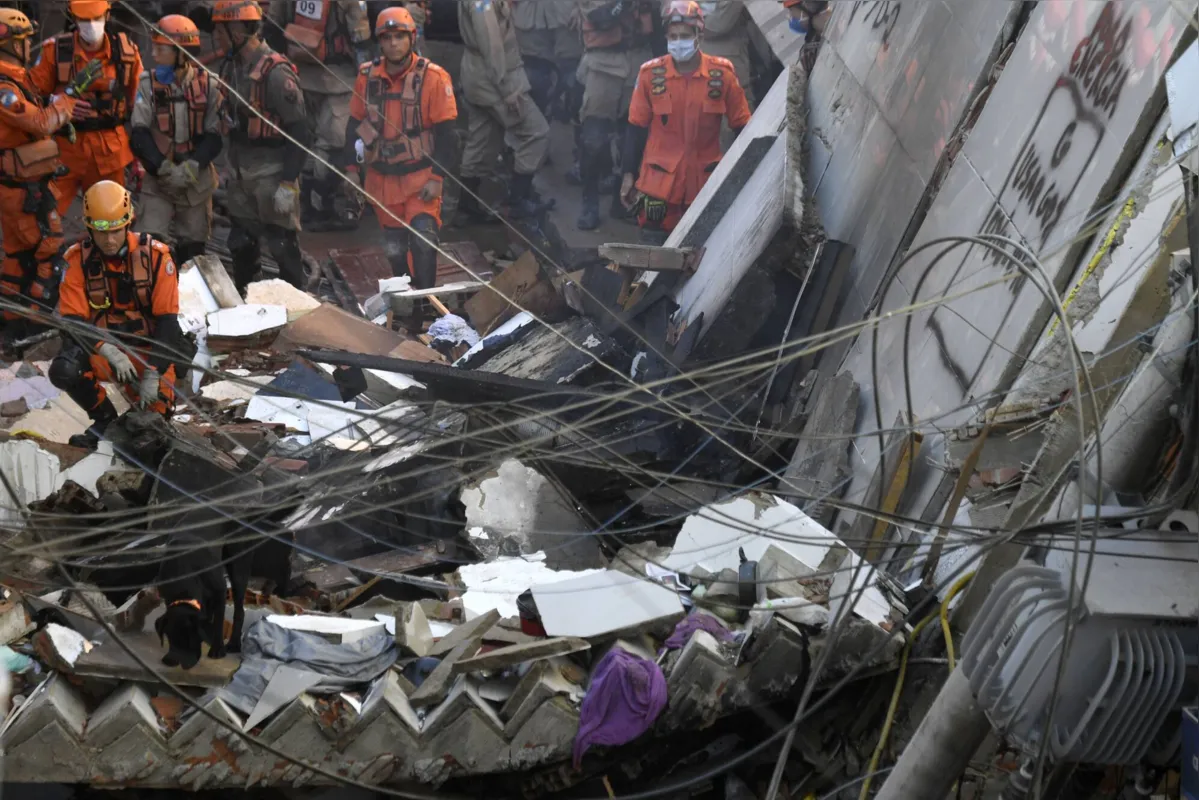 Imagem ilustrativa da imagem Criança morre em desabamento de prédio no Rio