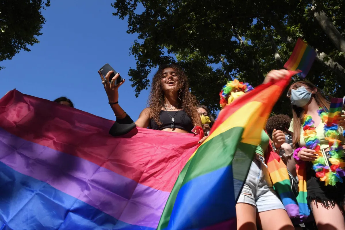 Imagem ilustrativa da imagem DIA DO ORGULHO LGBTQIA+: Data para celebrar e recordar que a luta por igualdade não terminou
