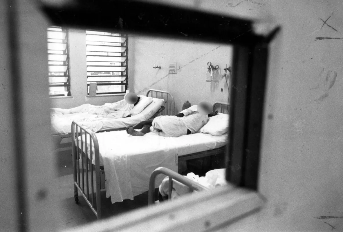 Imagem ilustrativa da imagem Descoberta do HIV faz 40 anos, mas estigma ainda permanece