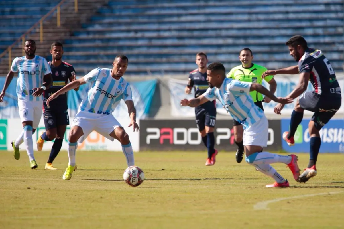 Londrina encara o Operário na quarta-feira (9) pela semifinal do Paranaense