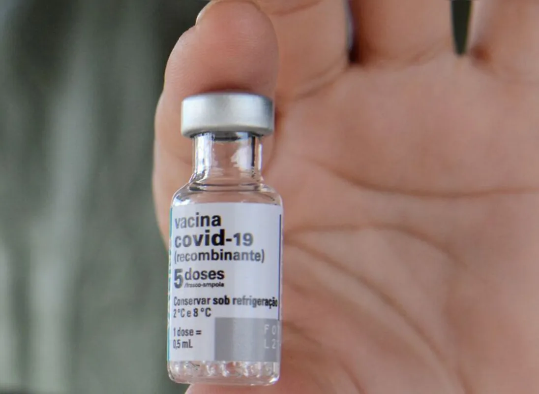 Imagem ilustrativa da imagem Justiça aplica sanções a servidor de Apucarana por desvio de doses contra a Covid-19