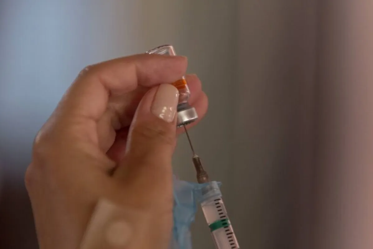 Imagem ilustrativa da imagem Londrina abre cadastro de vacina para população com mais de 45 anos