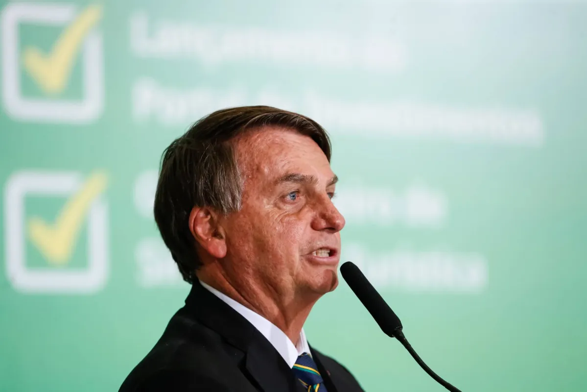 Imagem ilustrativa da imagem Londrinense vai ao STF para impedir Bolsonaro de bloquear veículos de comunicação