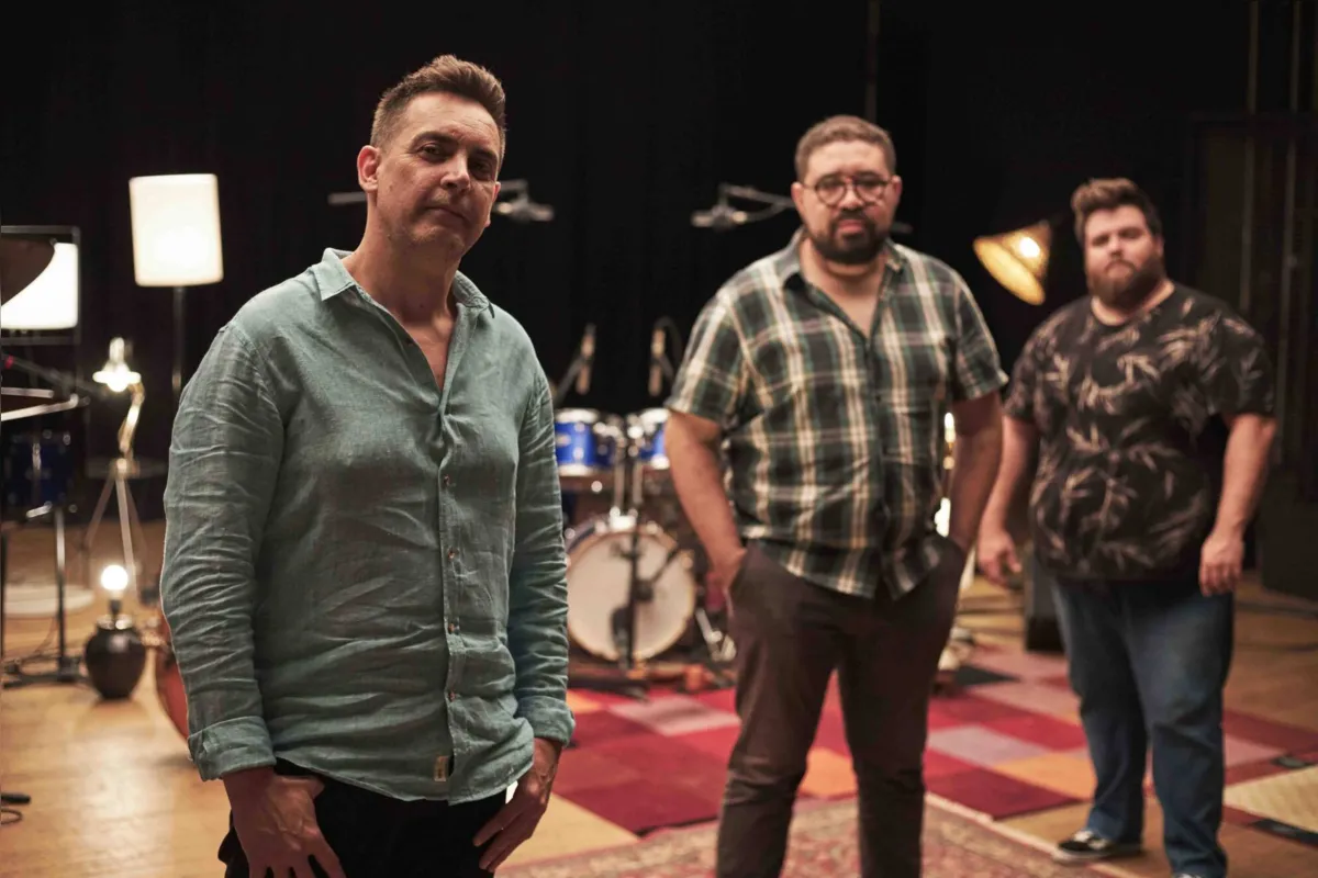 Mateus Gonsales Trio: disco foi gravado no Teatro Ouro verde, sem plateia, mas em grande estilo