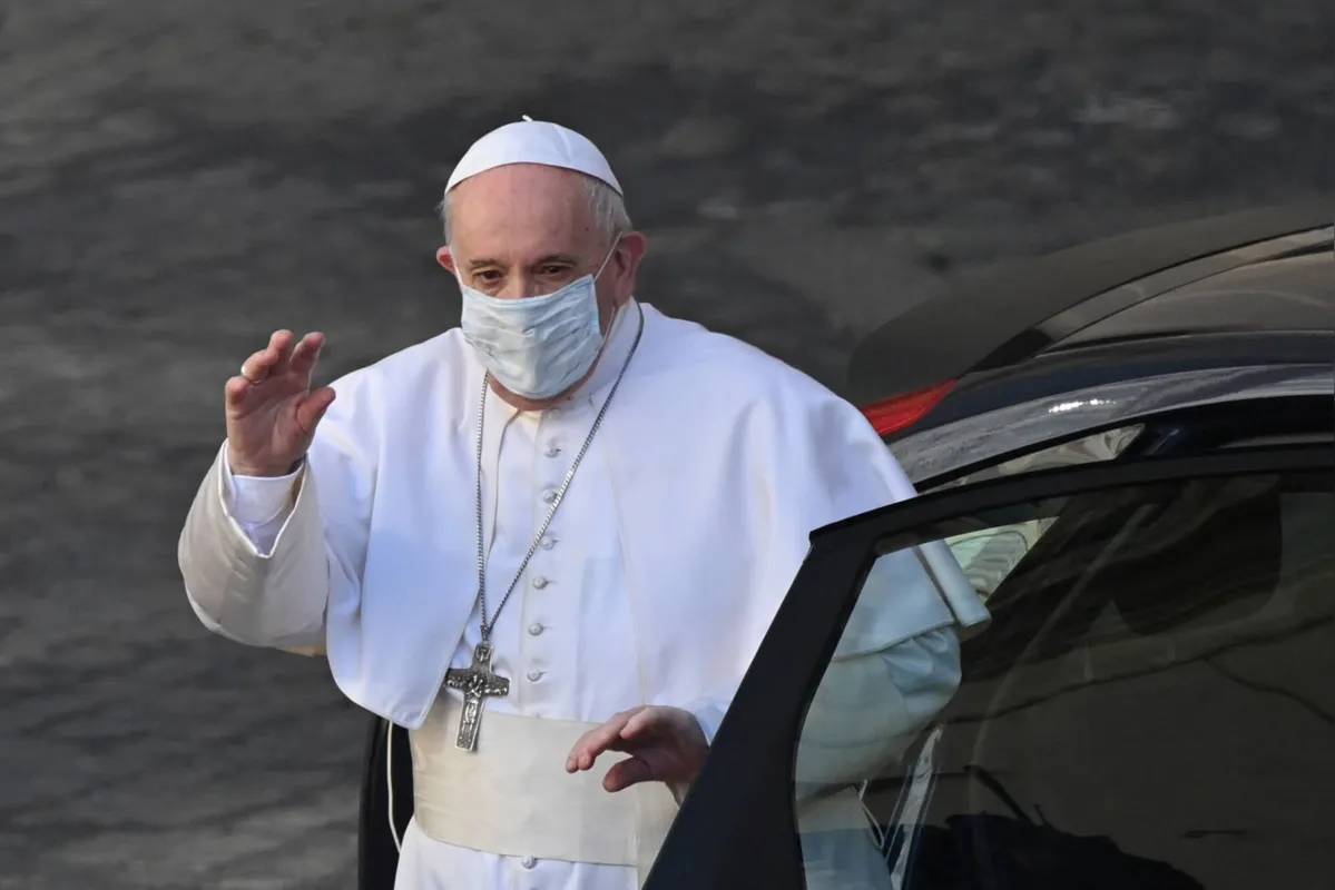 Imagem ilustrativa da imagem Papa Francisco endurece regras contra abuso sexual em nova versão de lei católica