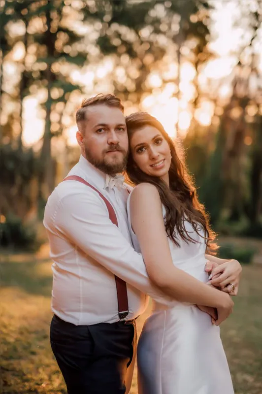 Imagem ilustrativa da imagem Recém-casados