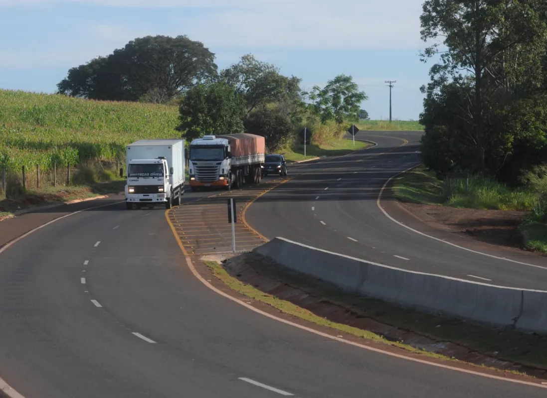 Imagem ilustrativa da imagem Secretário de Infraestrutura fala em licitar duplicação da PR-445 em julho