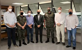 Generais visitam Tiro de Guerra em Londrina