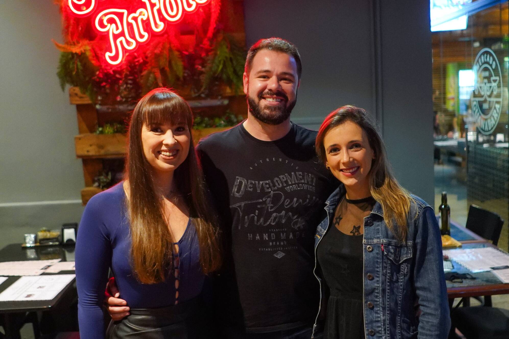 Laís Chichetto, Gean Centenaro e Mariana Bianchi