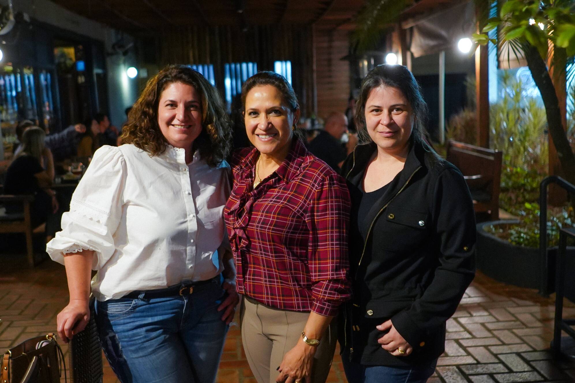 Natasha Bacchi, Terezinha Esquiante e Kely Sciena