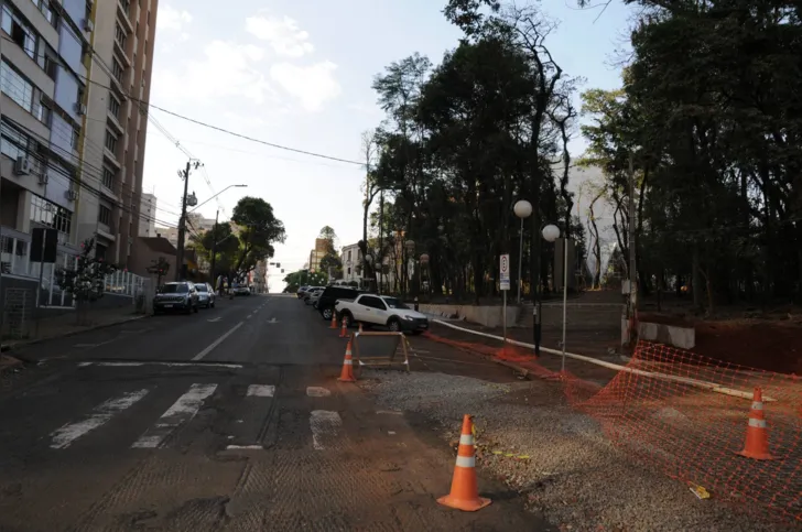 Para a construção da faixa elevada, o acesso à avenida São Paulo permanecerá interditado entre a Catedral Metropolitana e a rua Pará
