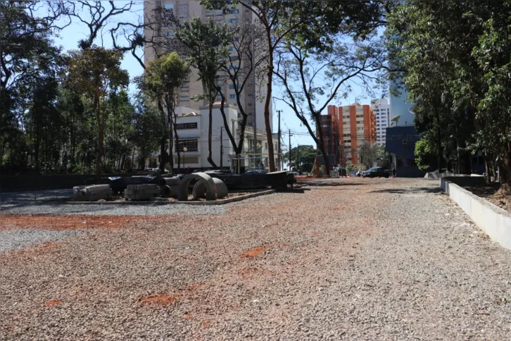 Imagem ilustrativa da imagem Passagem no Bosque de Londrina será interditada a partir de quinta-feira