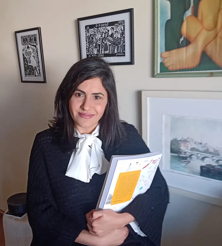 Sandra Sebastião, editora de livros: "Minha carreira como coordenadora em editorial didático me trouxe muita bagagem e conhecimento do mercado, tudo isso é aplicado diariamente"