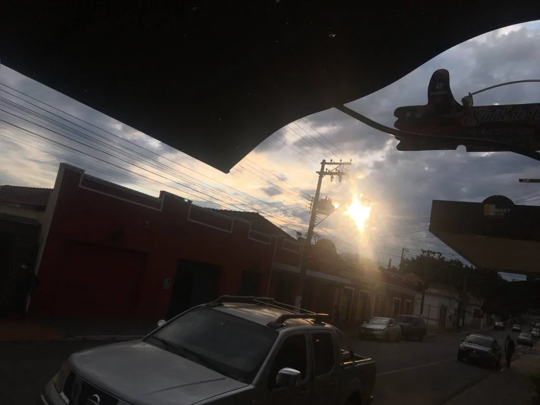 Imagem ilustrativa da imagem Amanhecer na Pérola do Norte - Ribeirão Claro PR