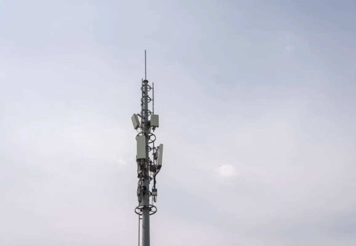 Imagem ilustrativa da imagem Antena de internet 5G começa a funcionar nesta quinta em Londrina