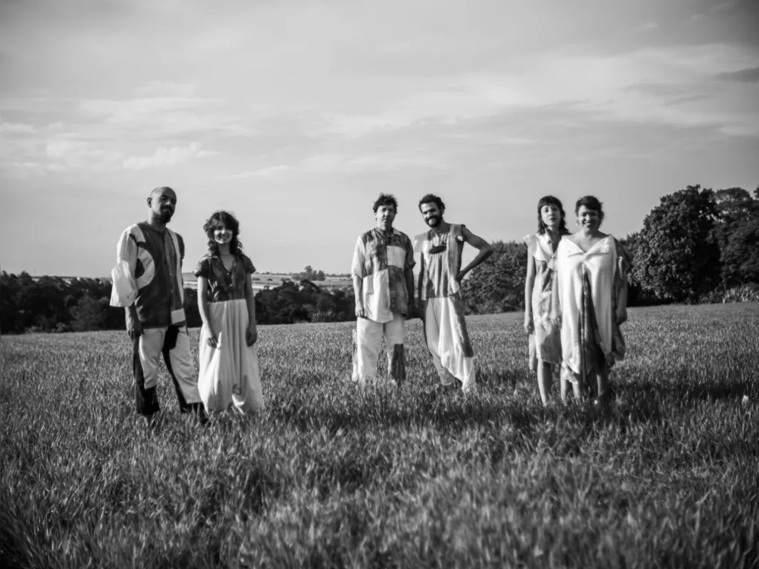Caburé Canela lança o segundo single do disco "Cabeça de Cobre" que sai em 10 de setembro