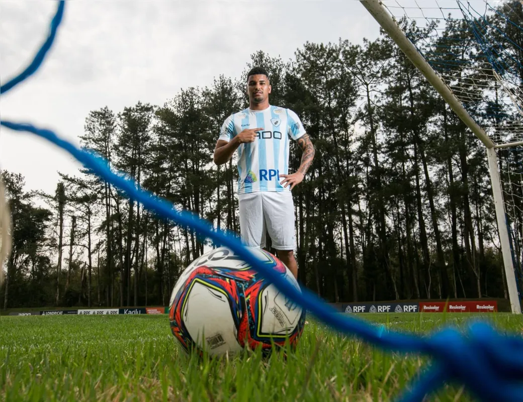 O jogador chega ao Tubarão com 18 jogos em disputa ainda pela Série B.