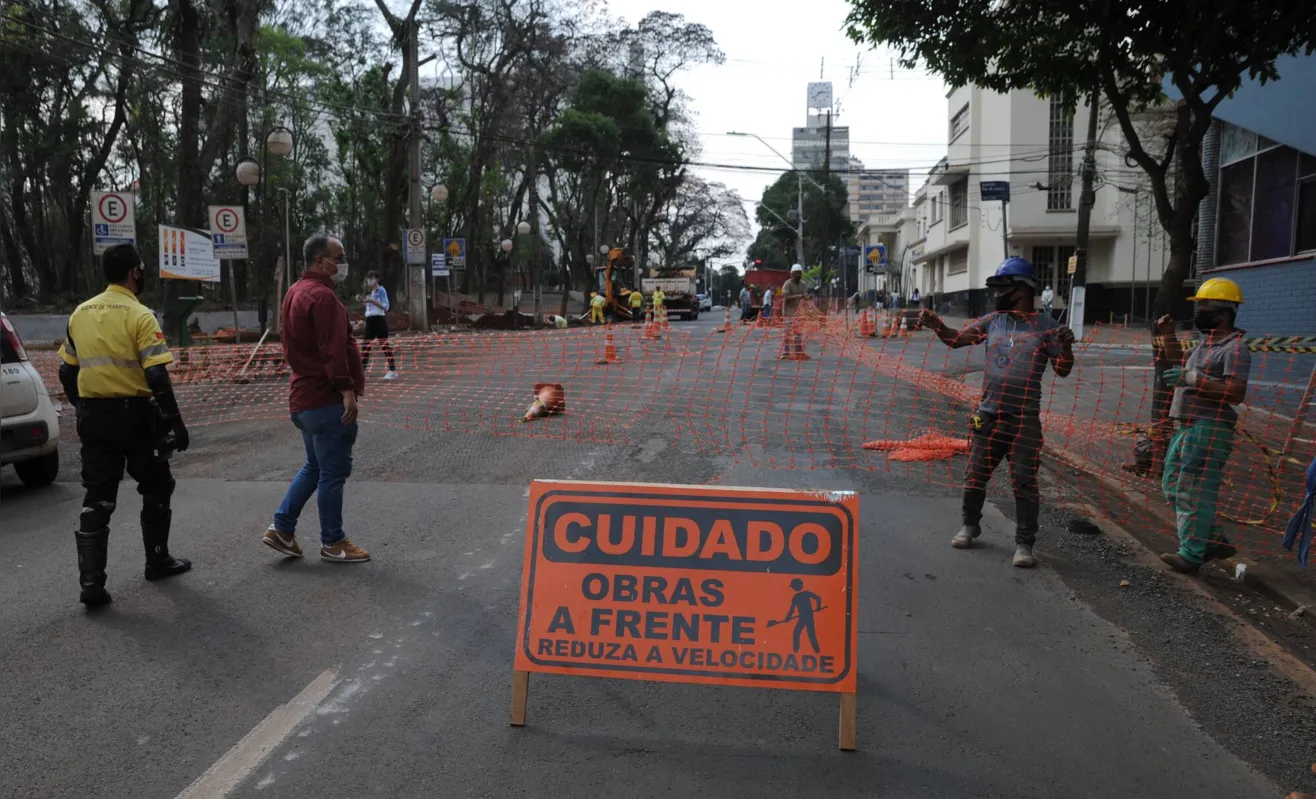 Imagem ilustrativa da imagem Avenida Rio de Janeiro será interditada nesta quarta-feira à tarde