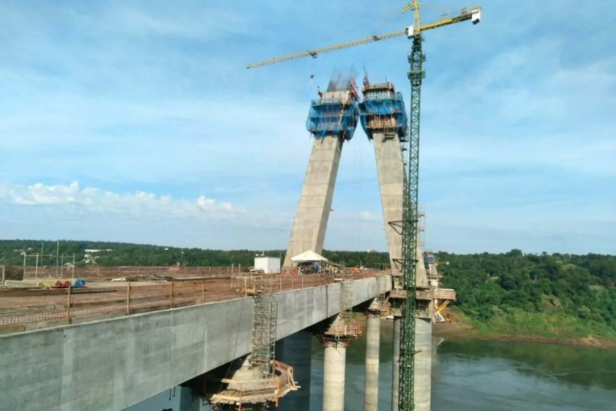 Imagem ilustrativa da imagem Câmara aprova nome de Jaime Lerner para nova ponte entre Brasil e Paraguai