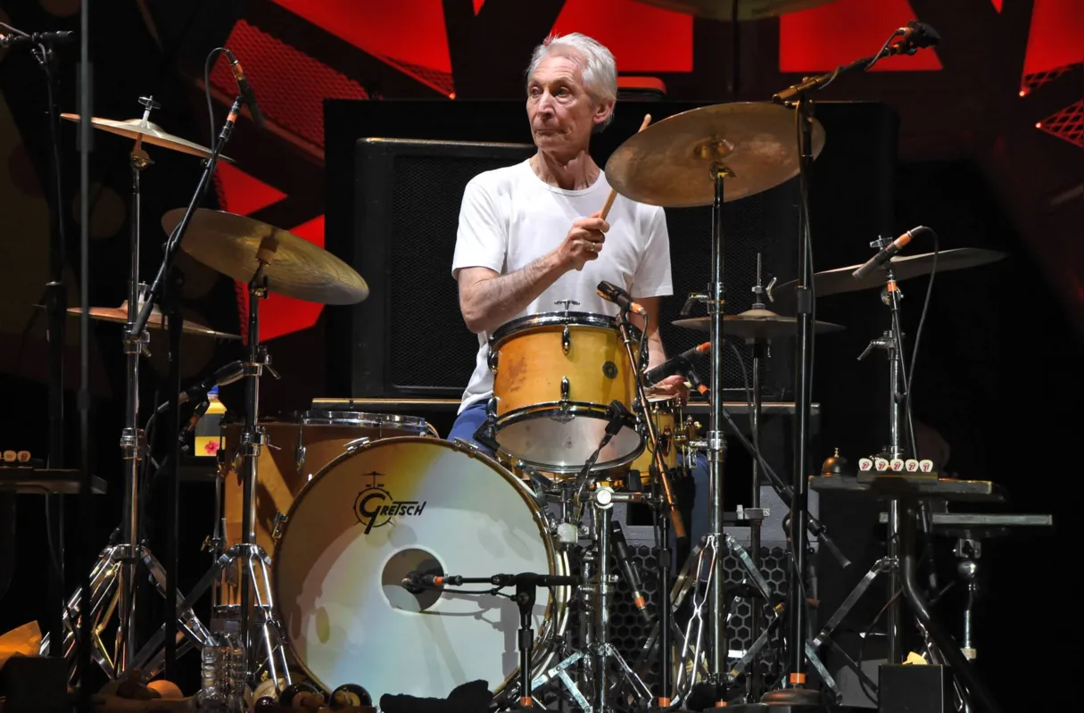 Charlie Watts: se dependesse dele, o tripé formado por sexo, drogas e rock'n'roll - mantra dos seus colegas - não pararia em pé