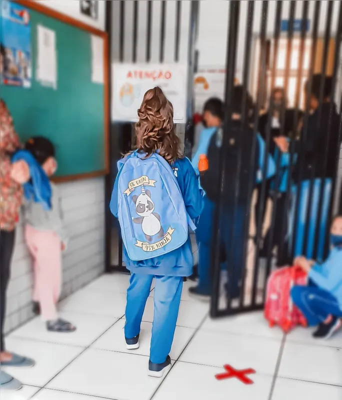 Novo normal nas escolas: distanciamento e outros protocolos de segurança estão sendo seguios pelos alunos que demonstram maturidade para entender a situação